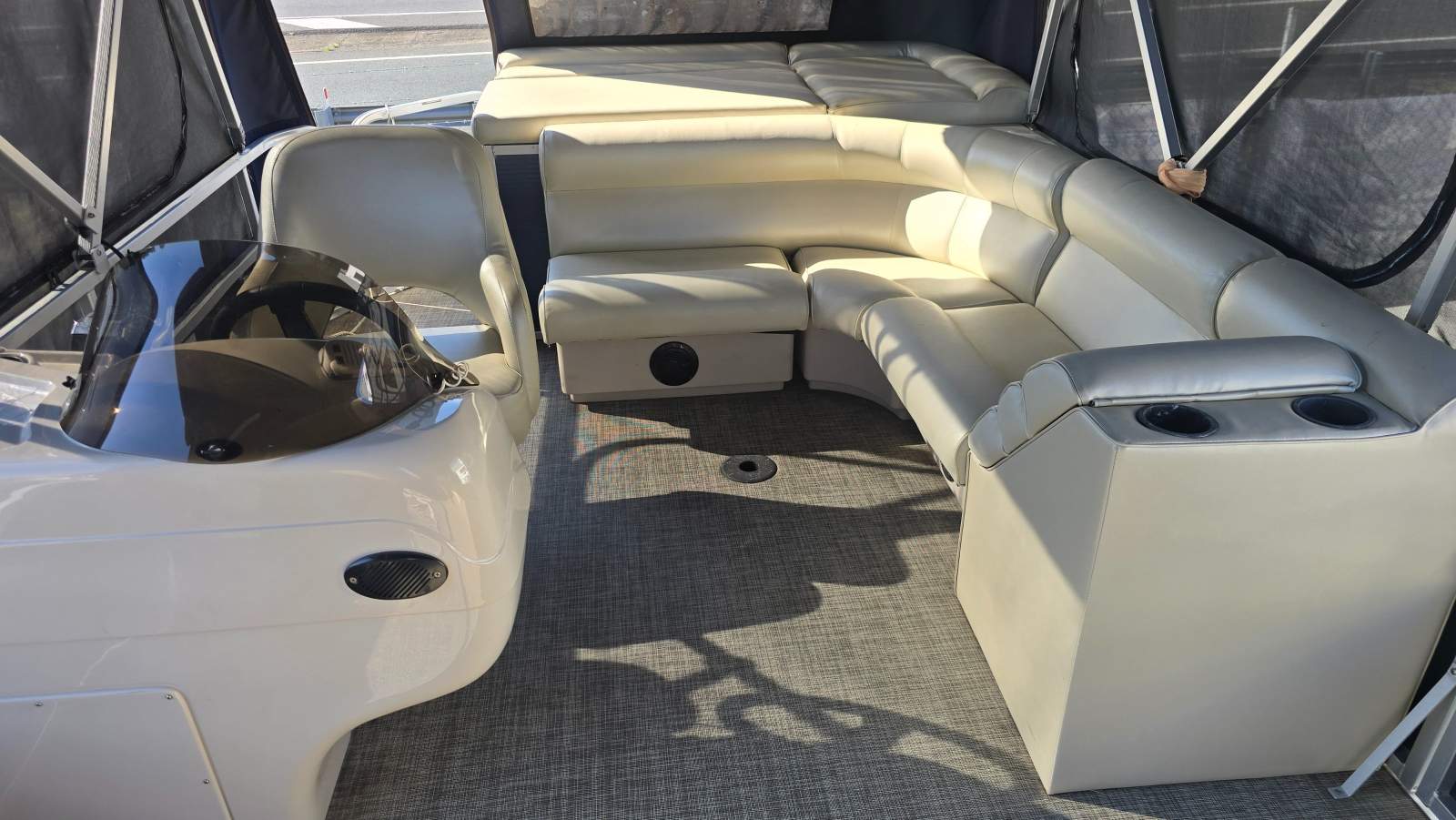 Misty Harbor 2285CS Pontoon Boat