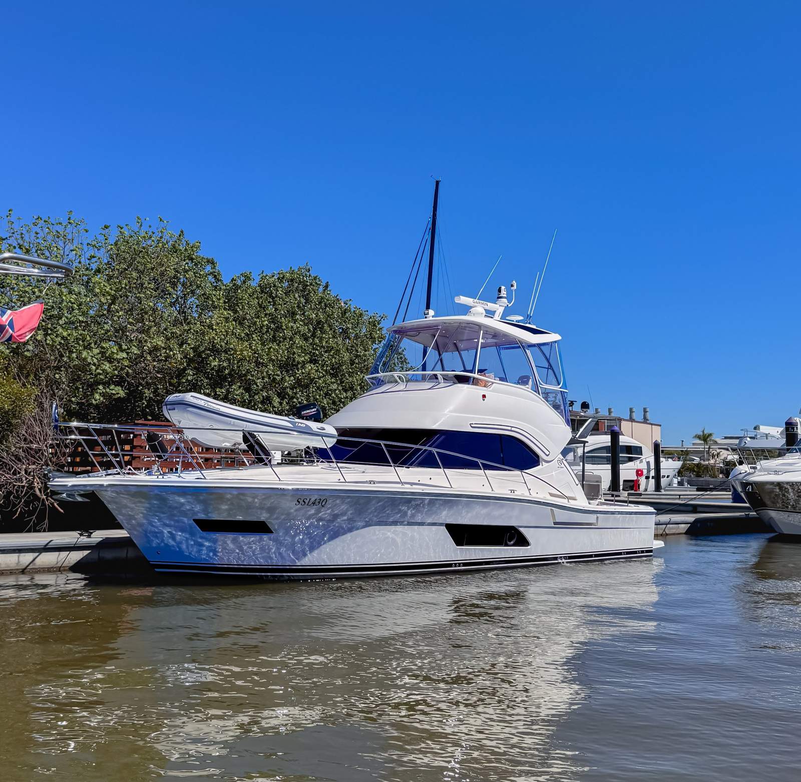 Riviera 43 Open Flybridge - The last one delivered to Australia!