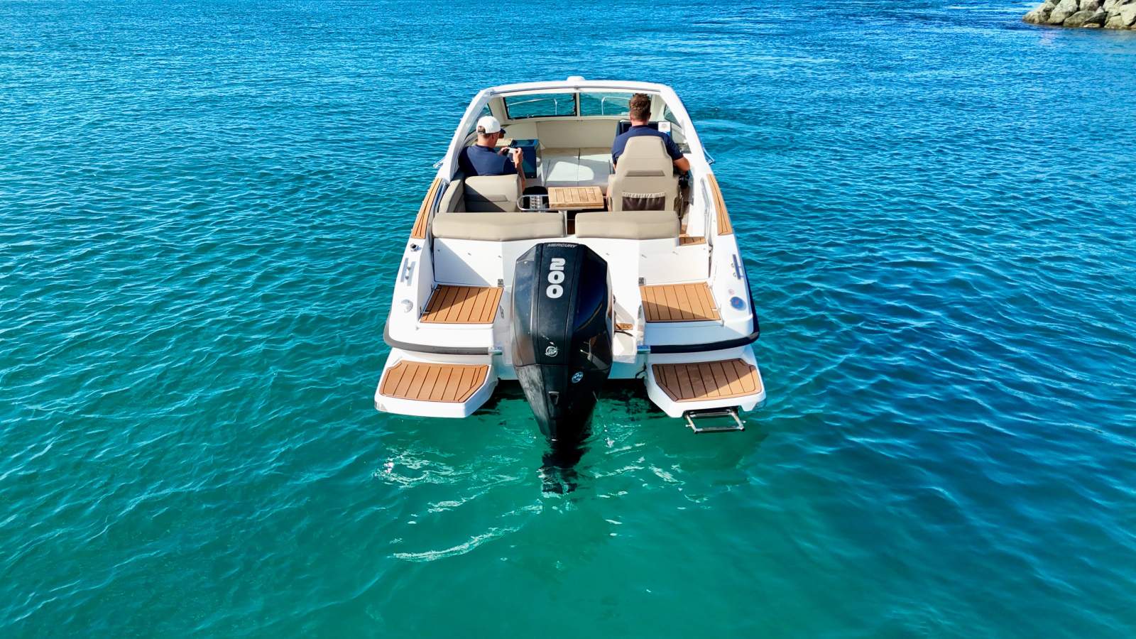 Flipper 650 ST