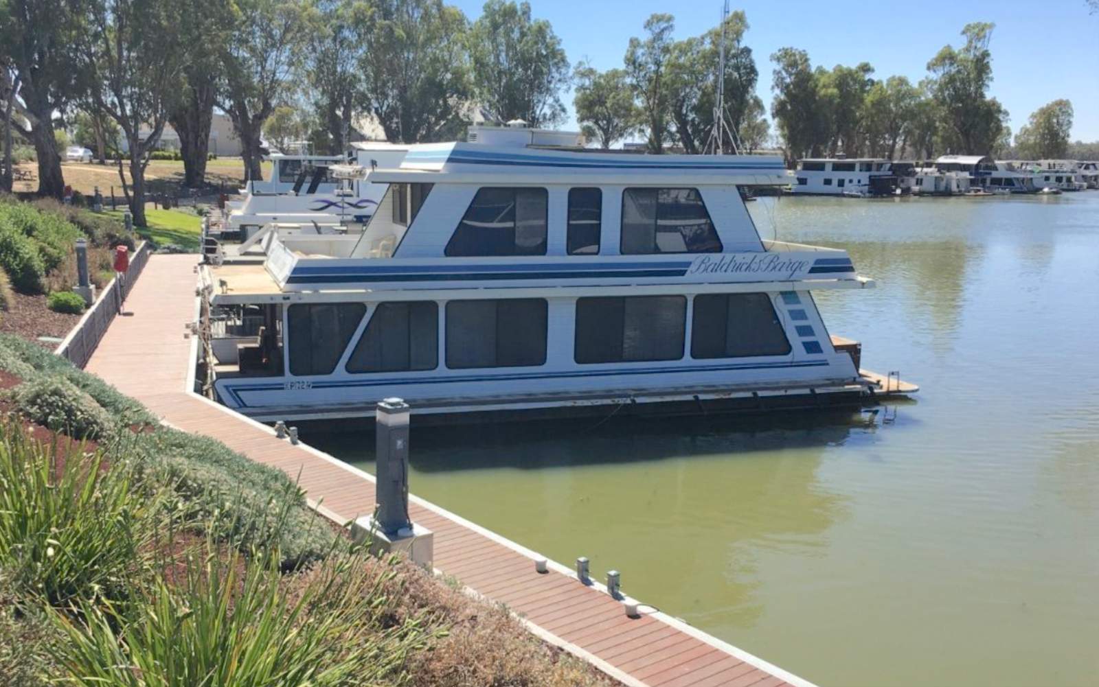 Baldrick Barge