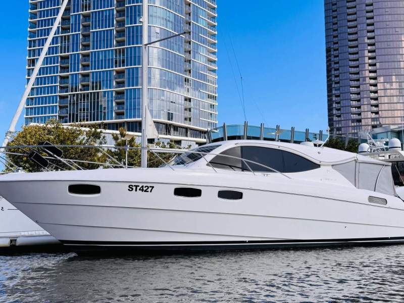 Maritimo S43 Sports Cruiser