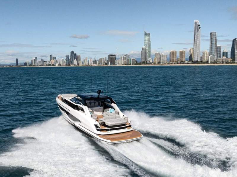 2025 Sunseeker Superhawk 55