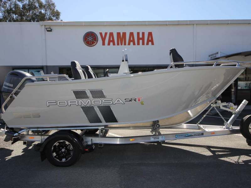 Formosa 525 SRT Side Console Available now