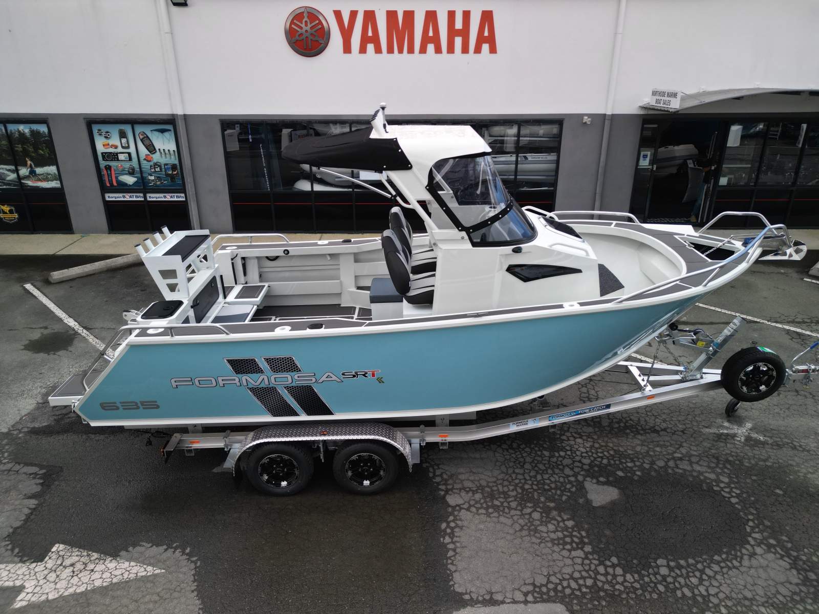 New Formosa 635 SRT Centre Cabin On order