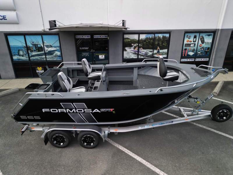Formosa 565 SRT Side Console On order