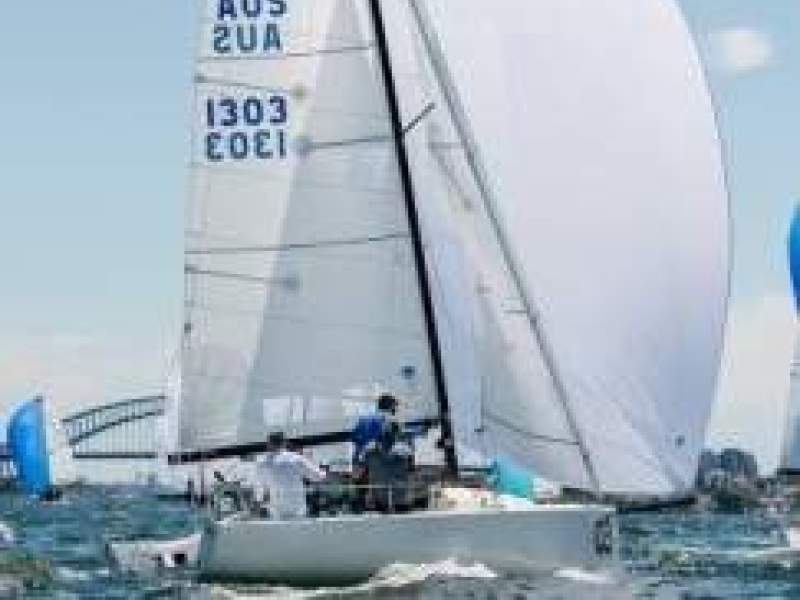 J Boats J/70 Join the J70 fleet with this min. Weight boat
