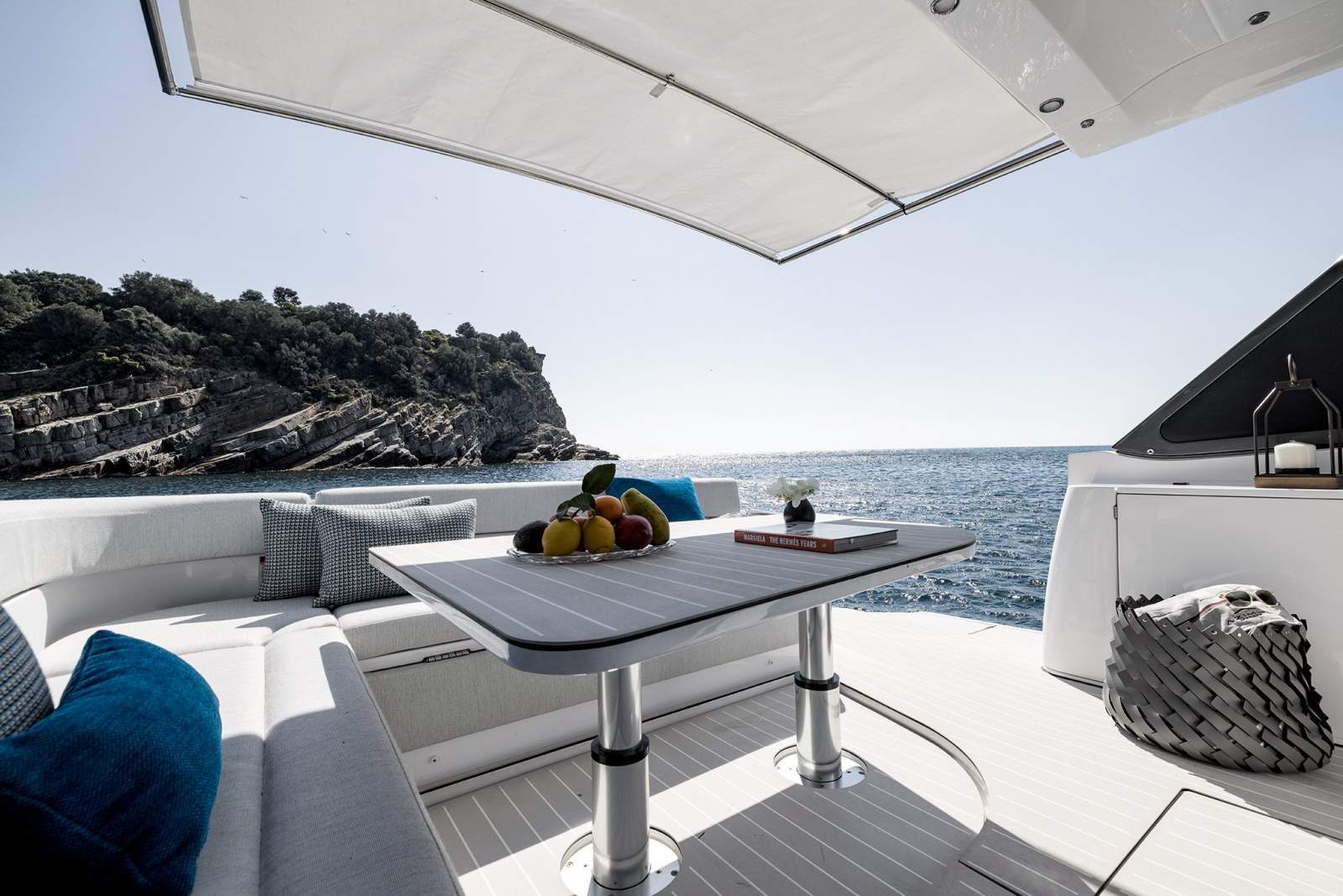 Azimut Verve 42