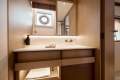 Azimut Flybridge 82