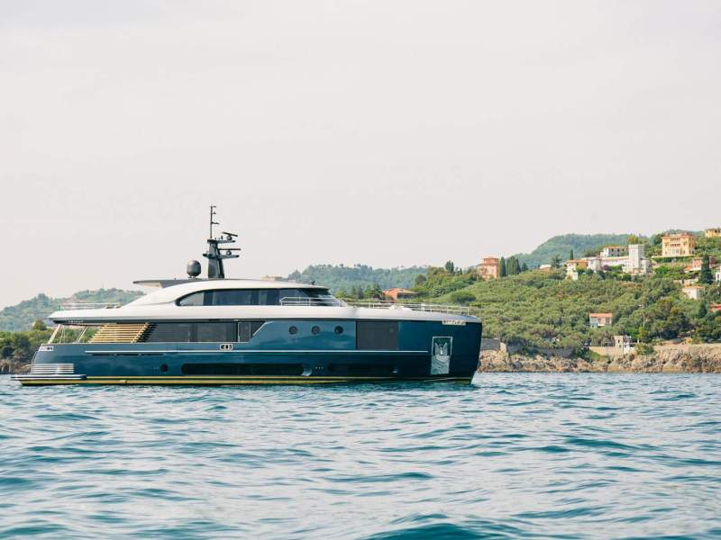 Azimut Magellano 30