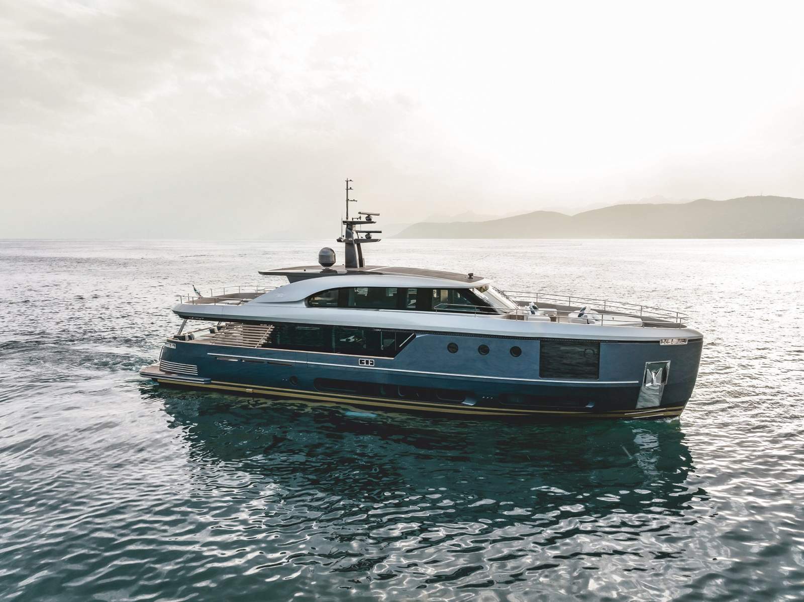 Azimut Magellano 30