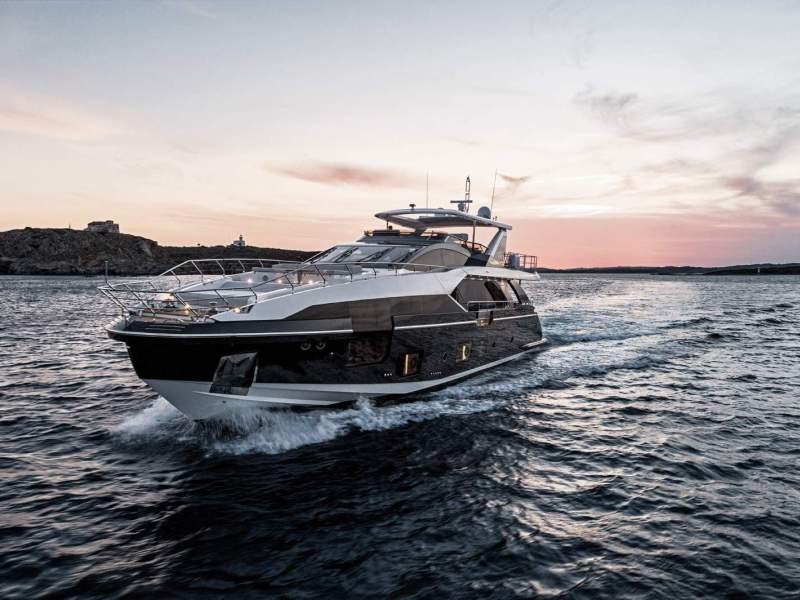 Azimut Grande 27 METRI