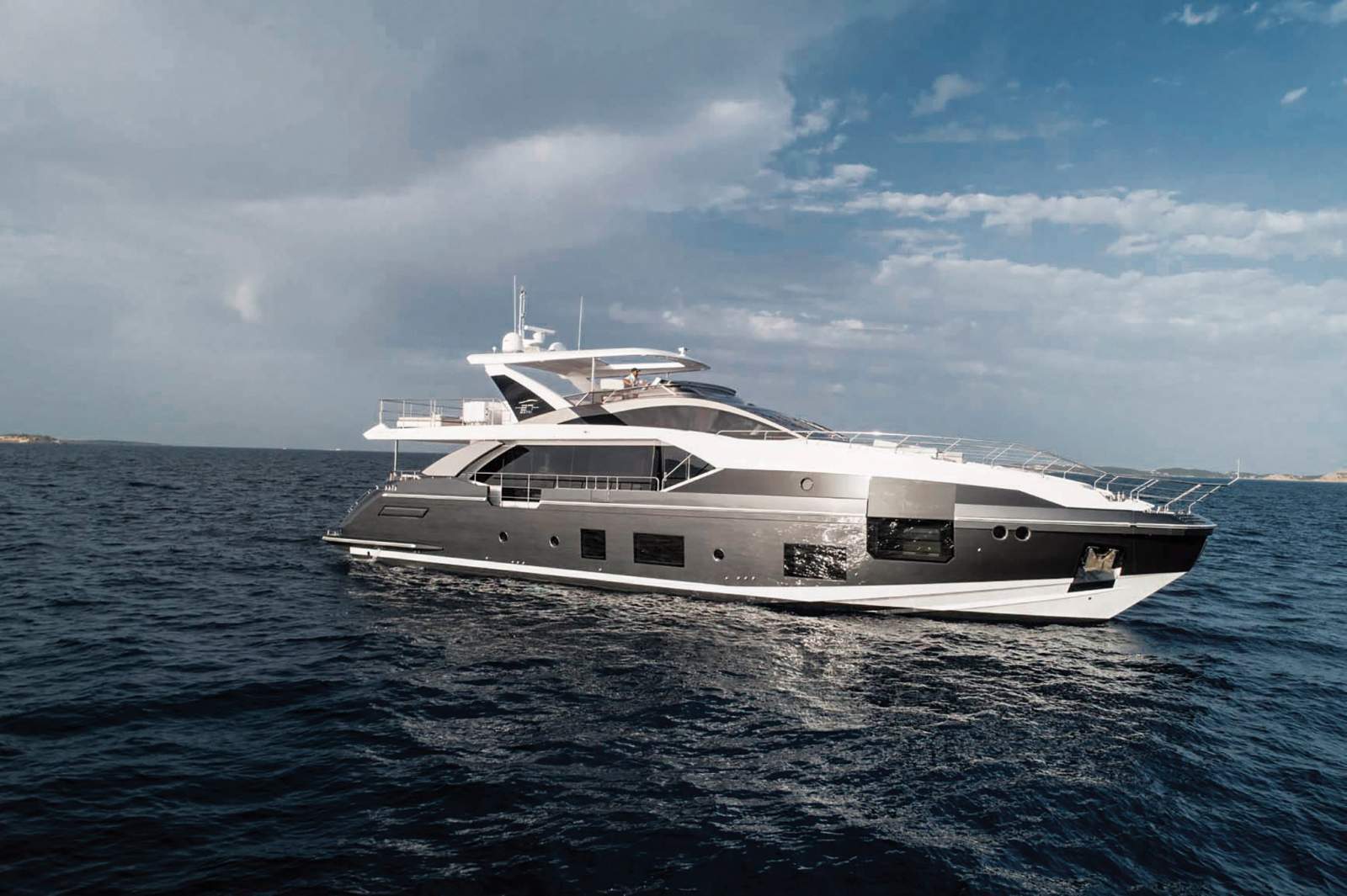 Azimut Grande 27 METRI