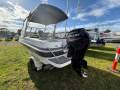 Stejcraft 580 Islander Enclosed Deluxe - Only 142 Engine Hours