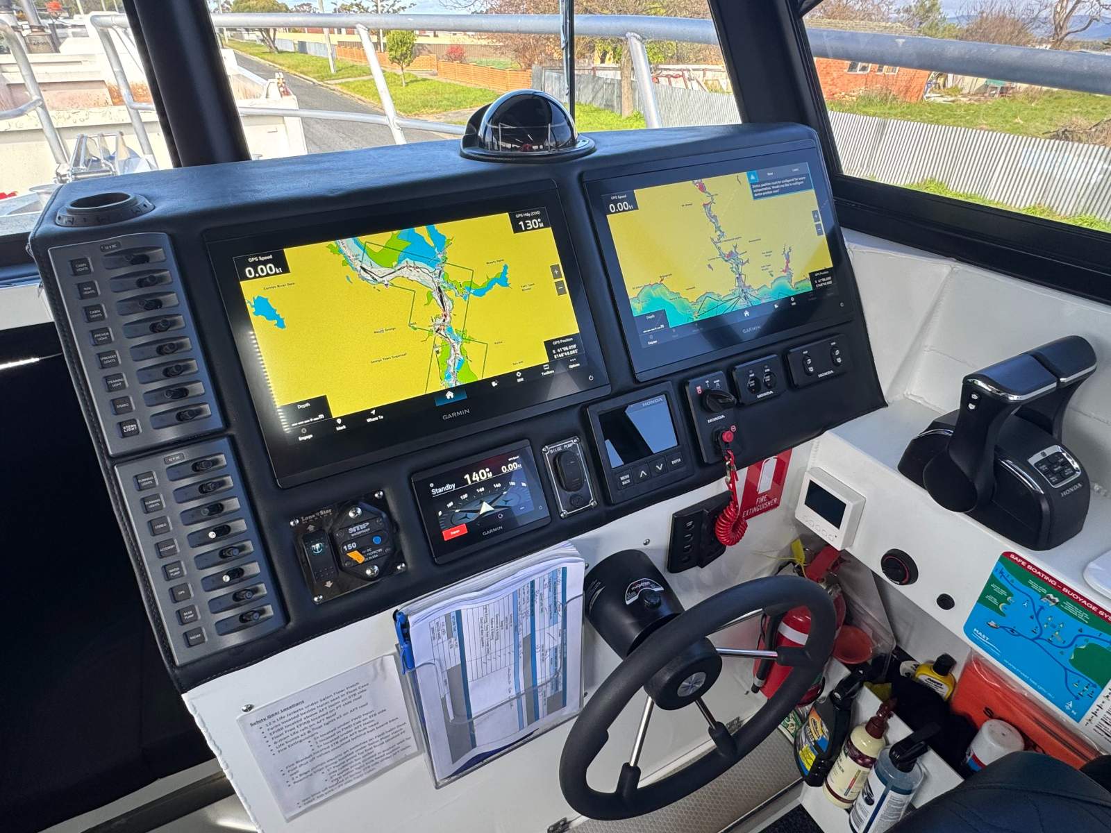 Global Marine Air Rider 9.6m Expedition