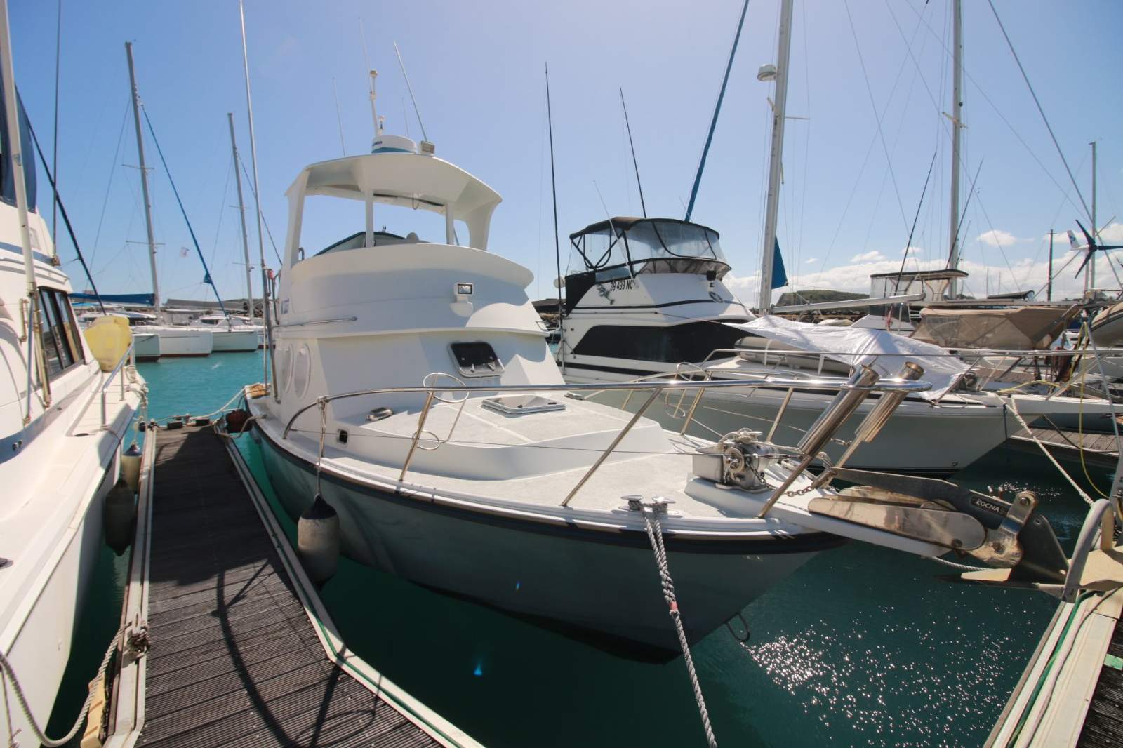 Black Watch Deep V 340 Flybridge