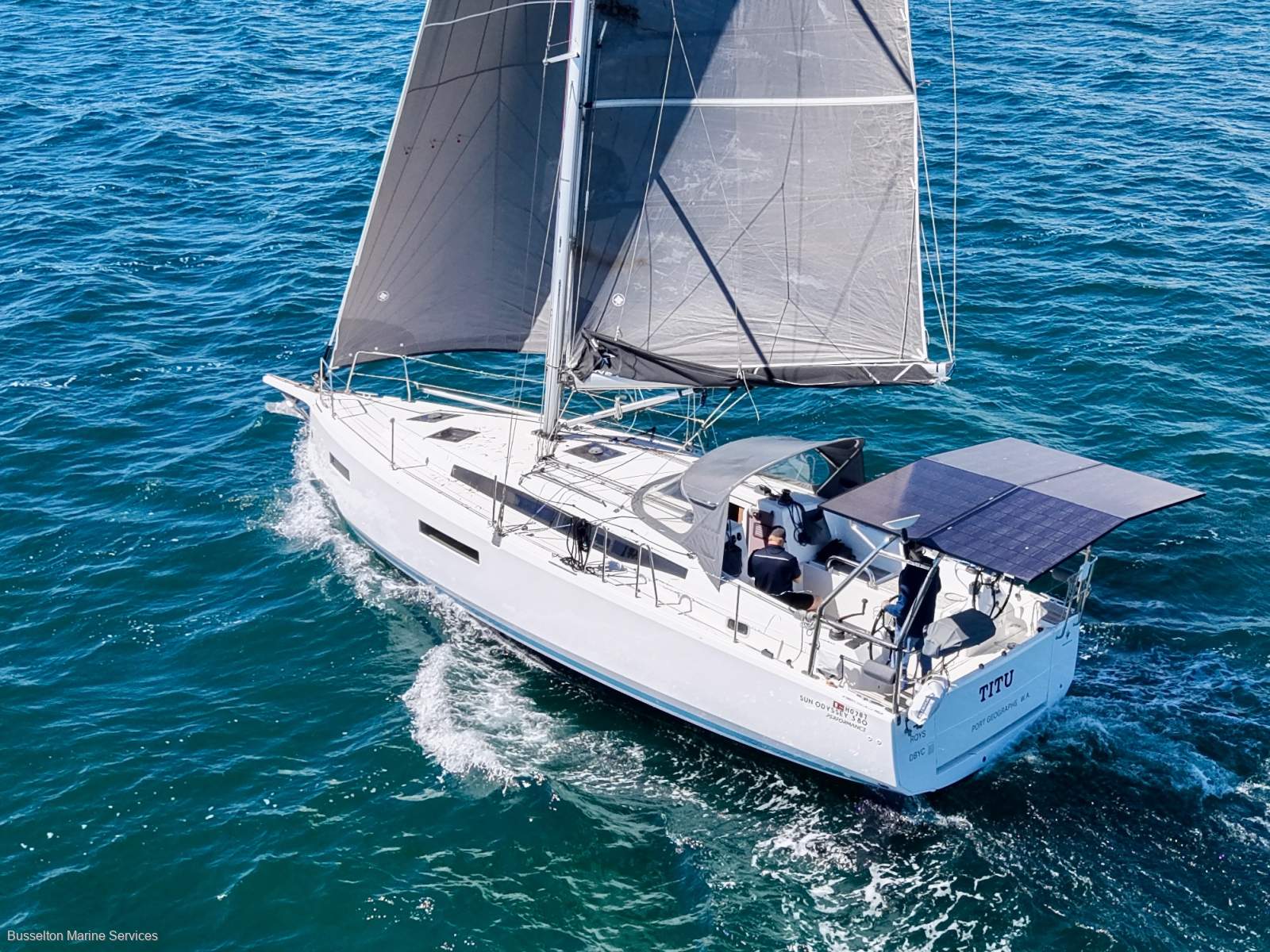 Jeanneau Sun Odyssey 380 Suit New Boat Buyer