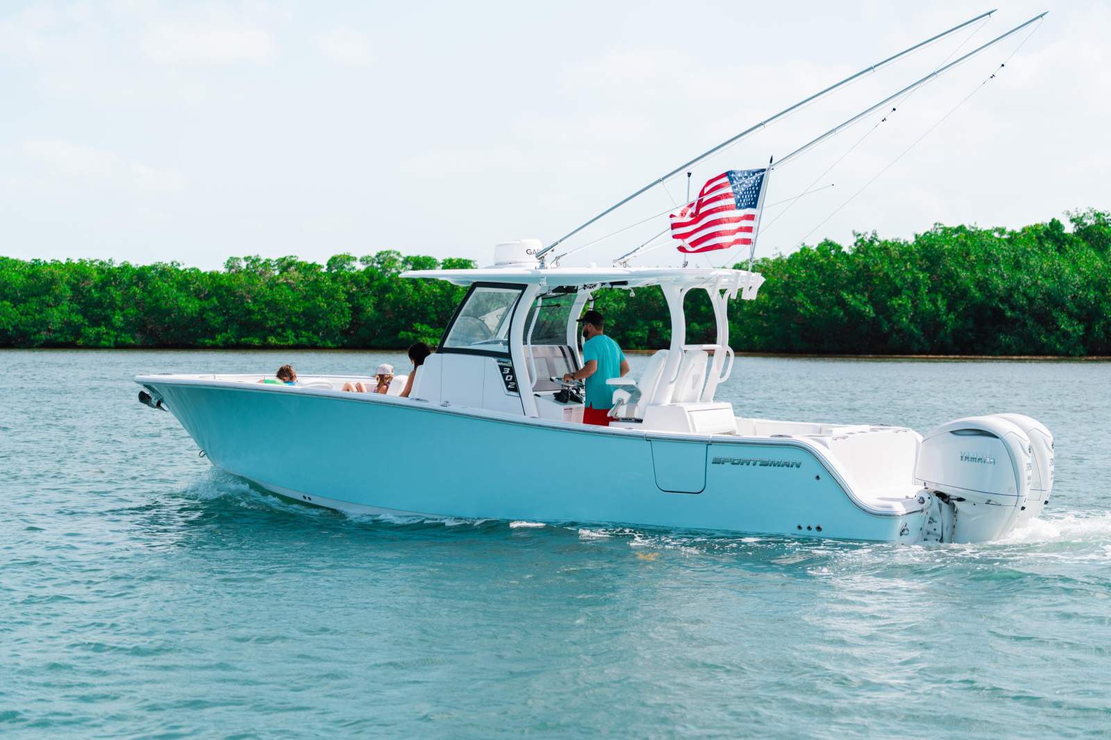 Sportsman Open 302 Centre Console