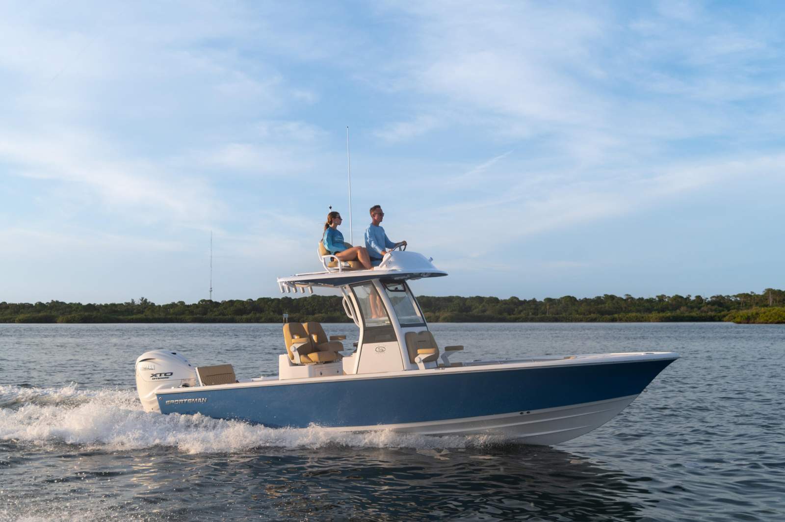 Sportsman Masters 267OE Bay Boat