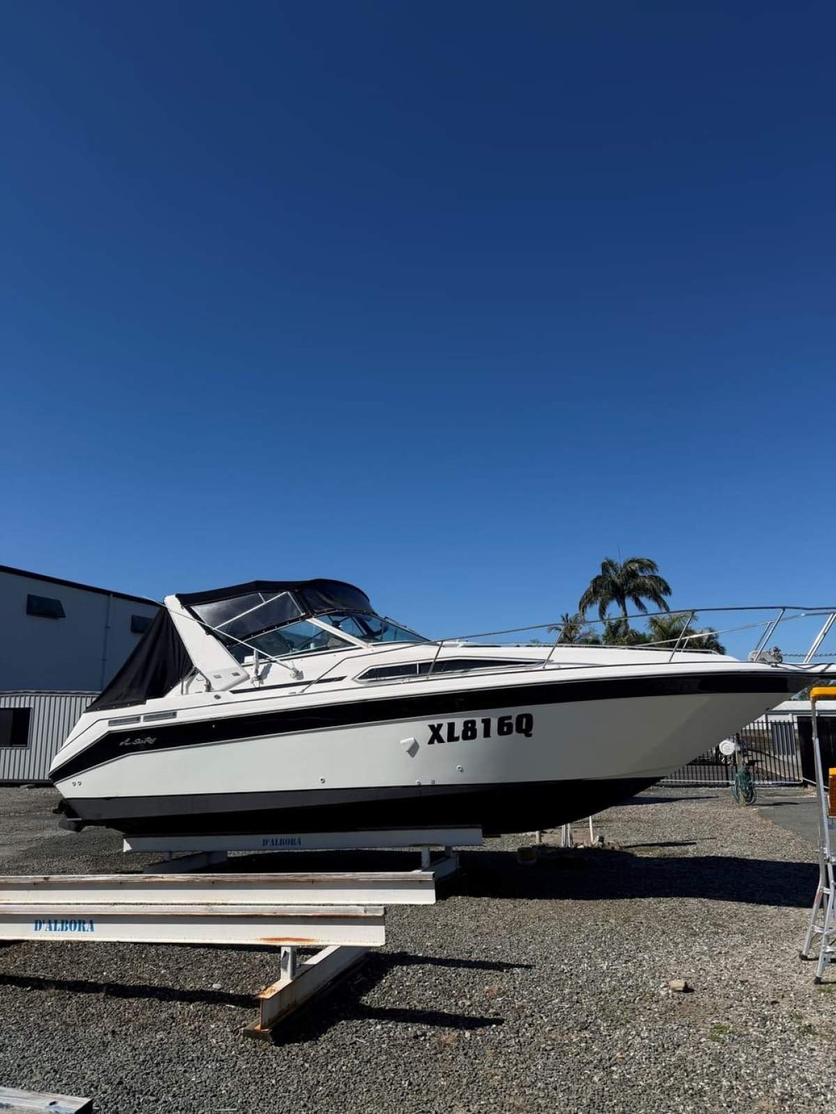 Sea Ray 270 Sundancer