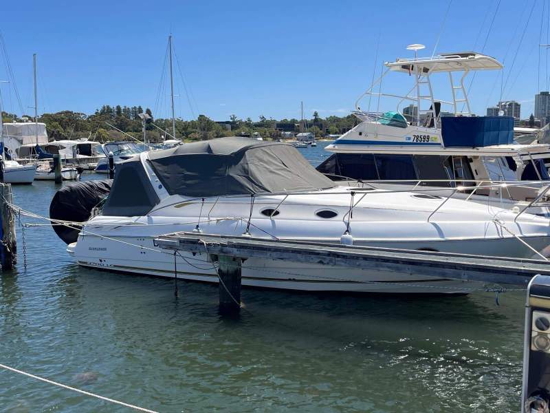 Sunrunner 3700LE Relaxed Weekends Afloat with Bow Thruster & Generator