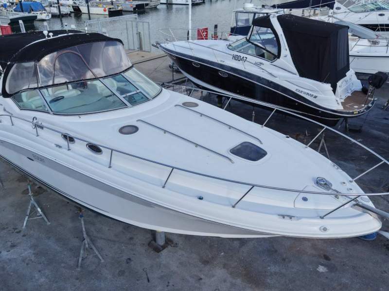 Sea Ray 375 Sundancer Twin Mercruiser Shaft Drives