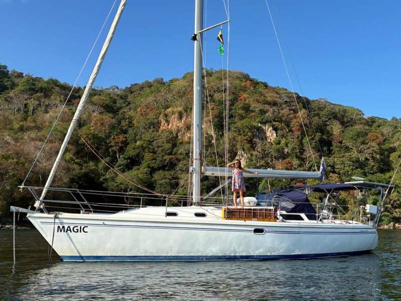 Catalina 42 MK II