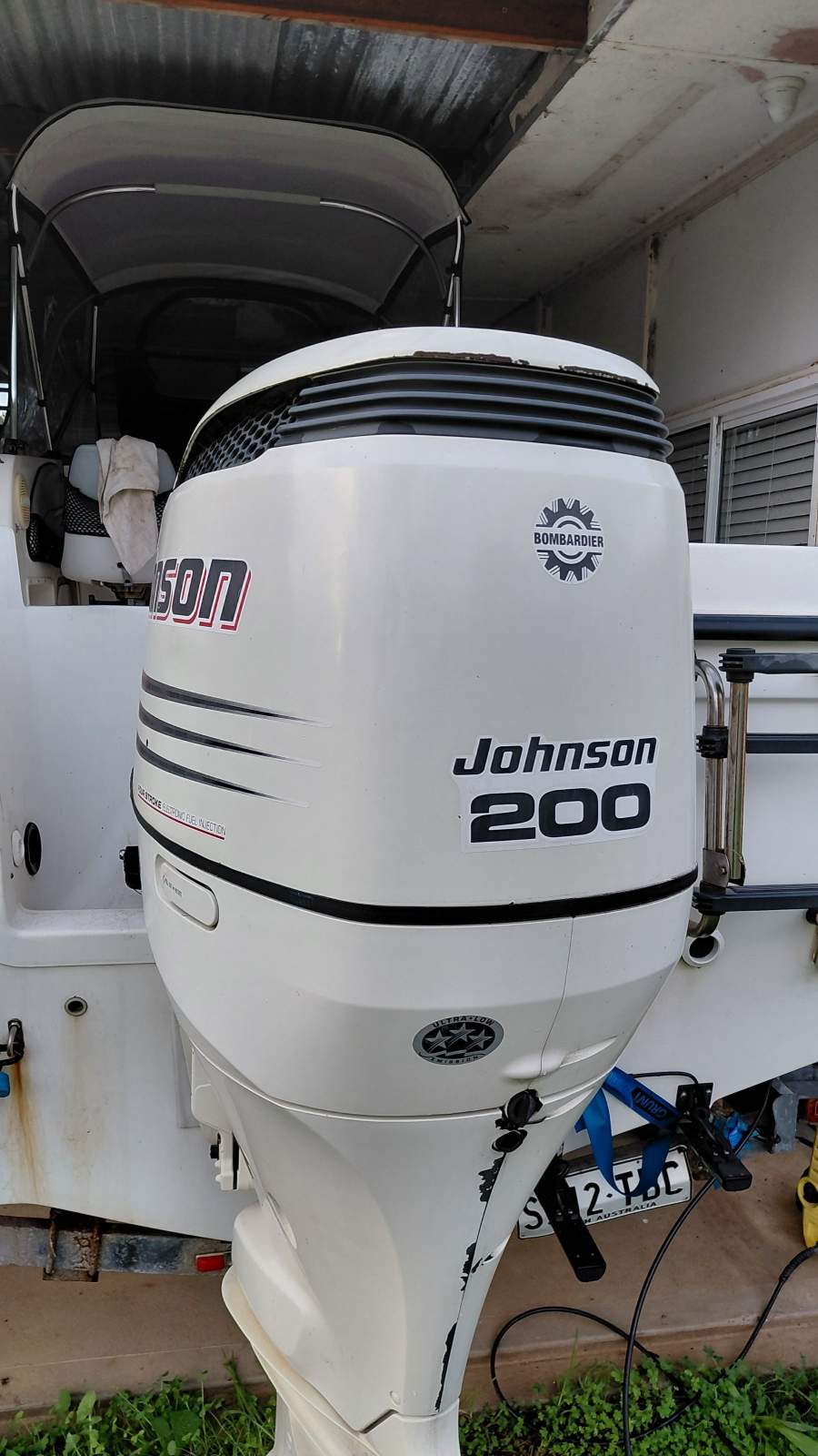 Johnson 200hp four stroke efi V6