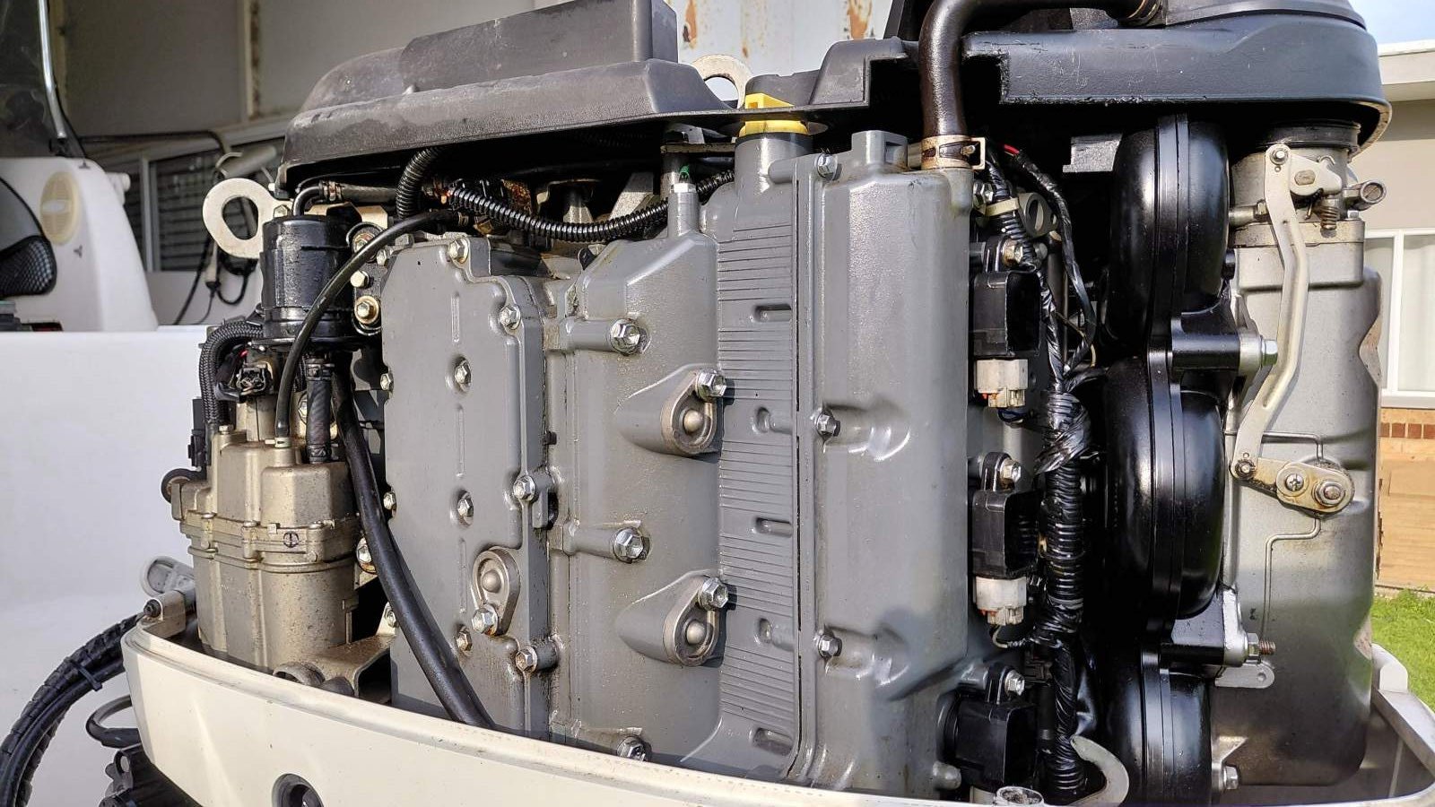 Johnson 200hp four stroke efi V6