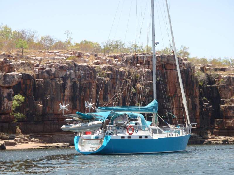 Roberts 54 Radius Chine Steel Cruising Yacht