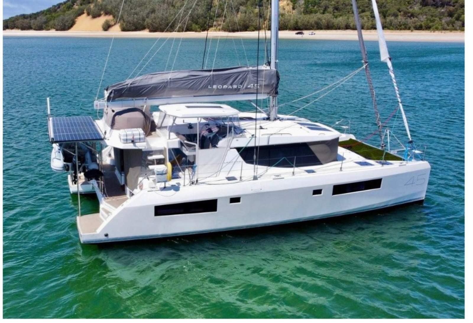 Leopard Catamarans 45