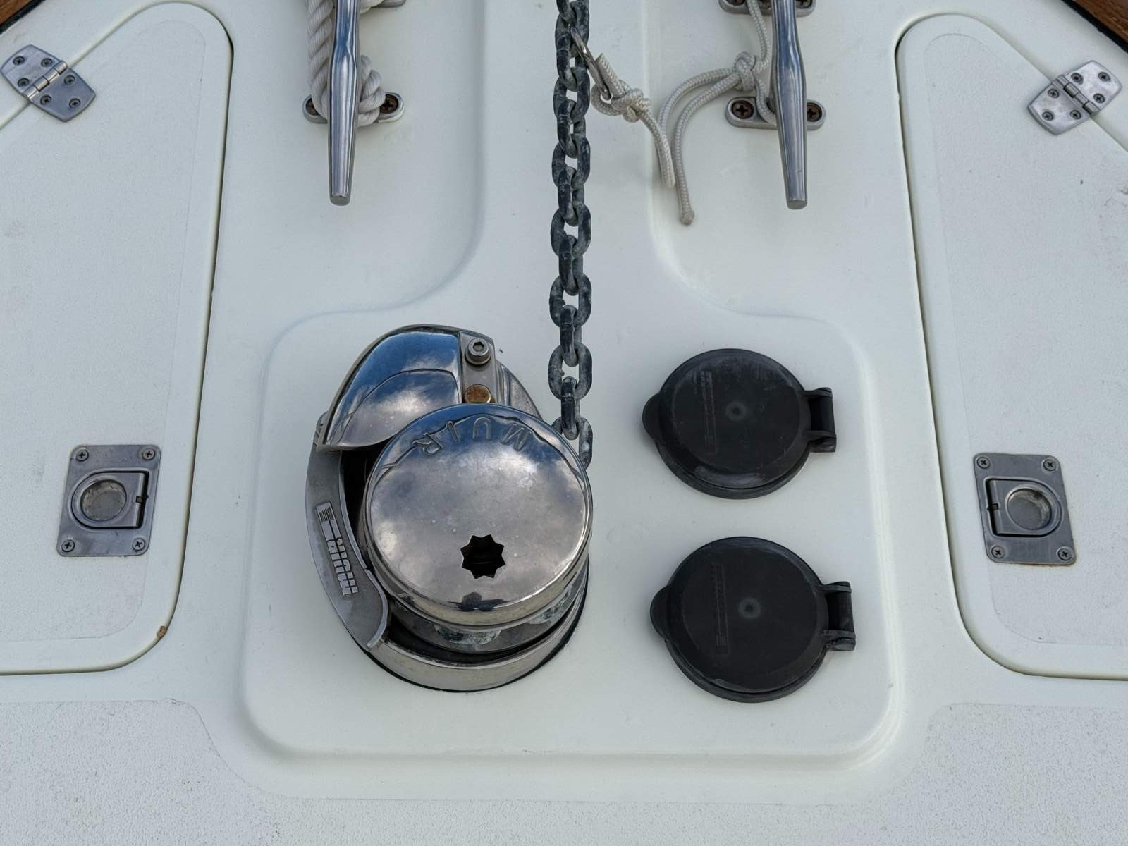 Halvorsen 38 Gourmet Cruiser &ndash; 2003 Belle