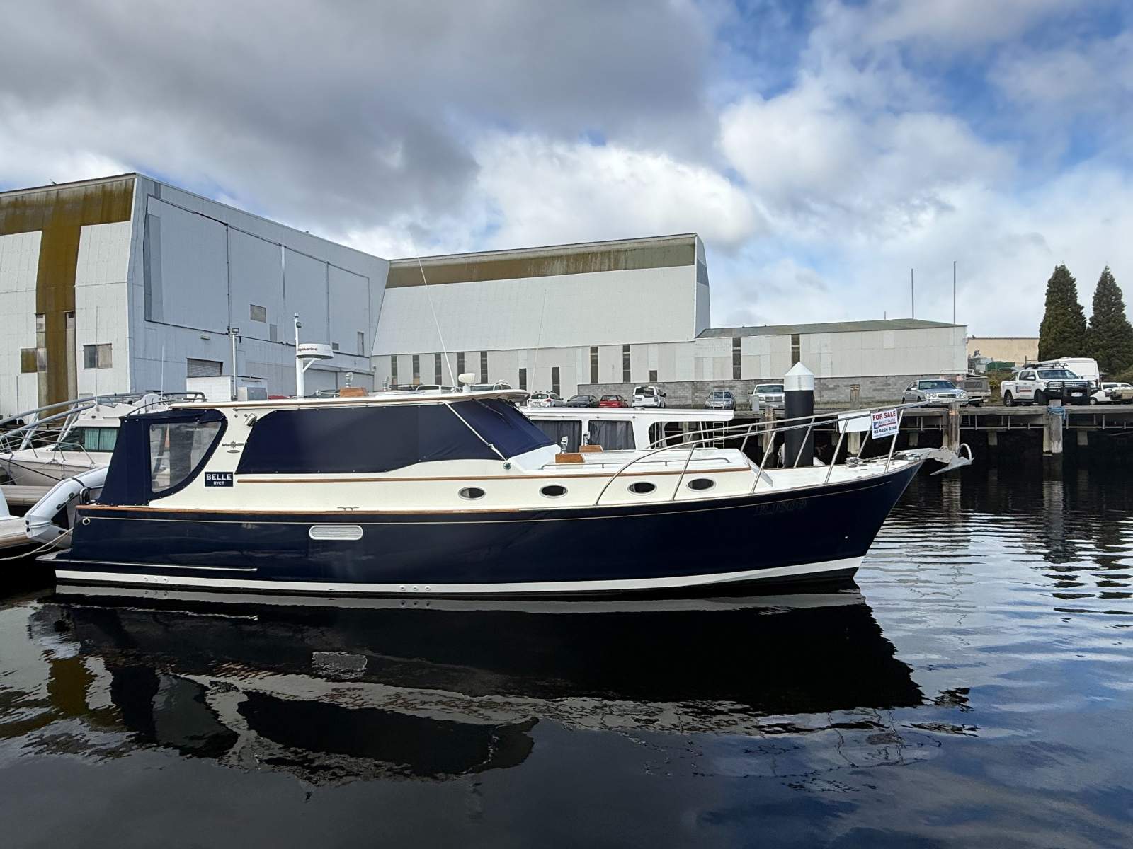 Halvorsen 38 Gourmet Cruiser &ndash; 2003 Belle