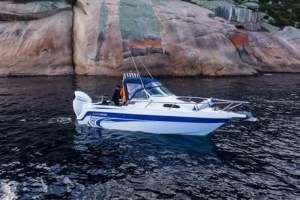 Haines Hunter 680 Patriot