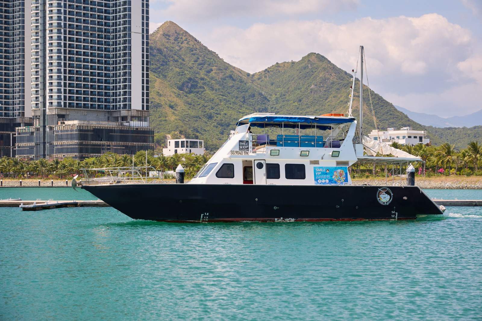 CHARTER DIVE