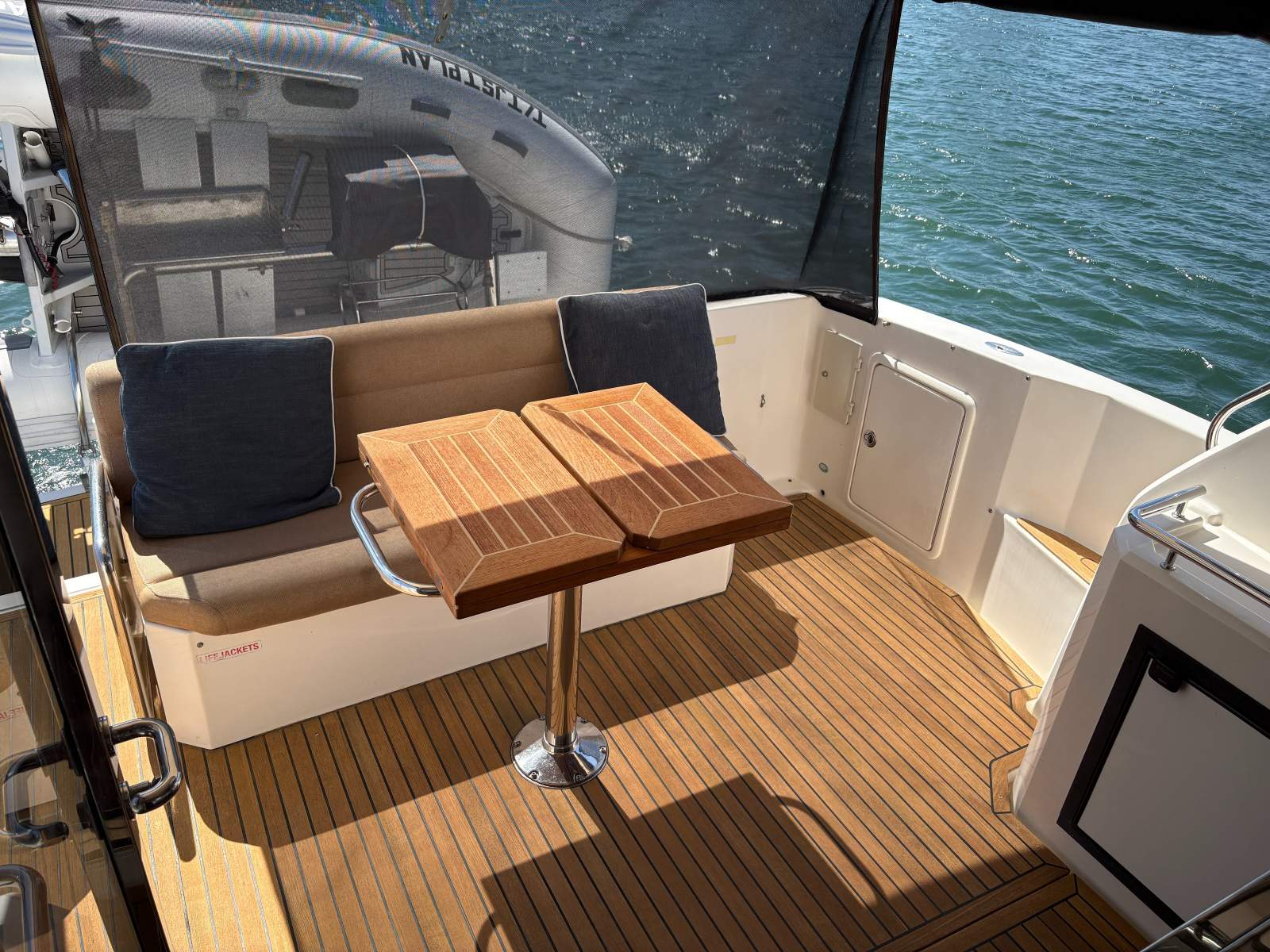 Riviera 3600 Sport Yacht