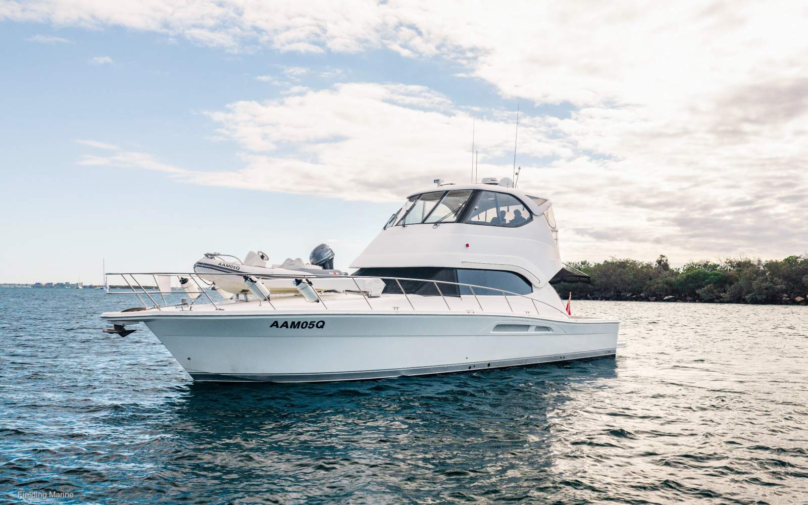 Riviera 47 Enclosed Flybridge