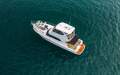 Riviera 47 Enclosed Flybridge