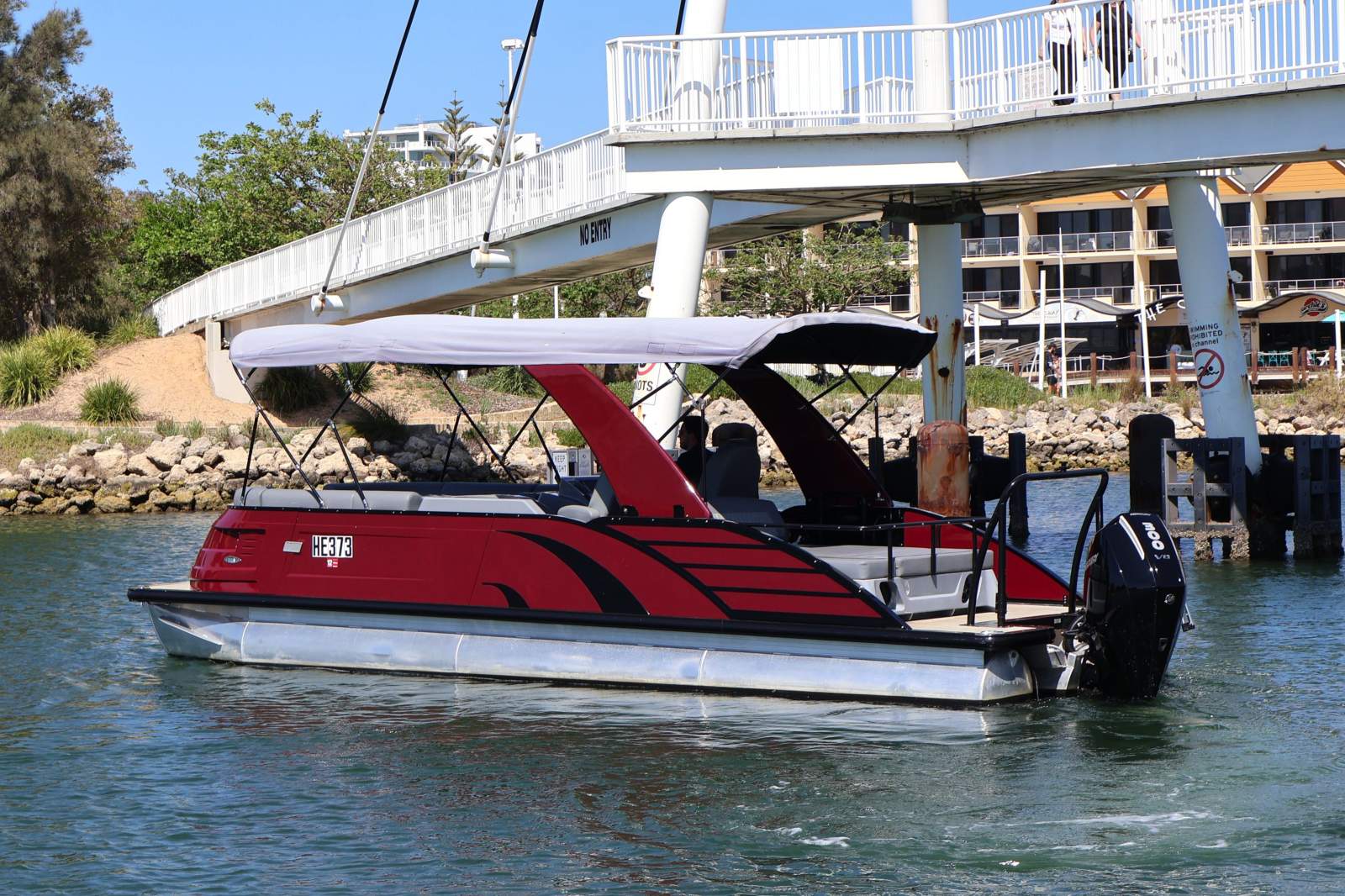 Kinocean Sports Pontoon 27ft