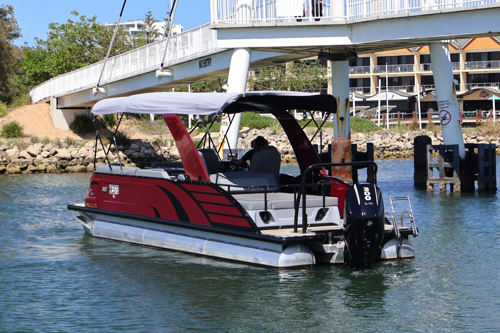 Kinocean Sports Pontoon 27ft
