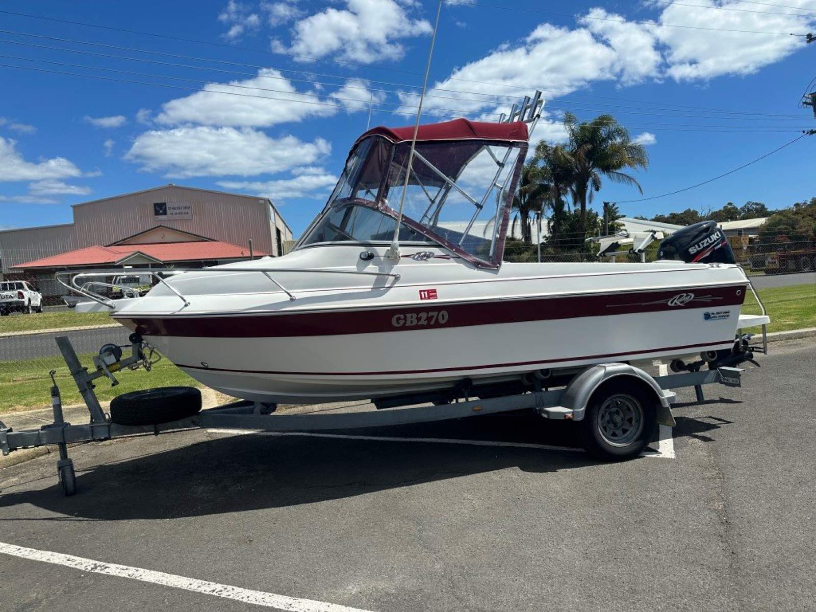 Revival 525 Runabout Deluxe