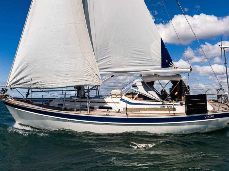 Hallberg-Rassy 39