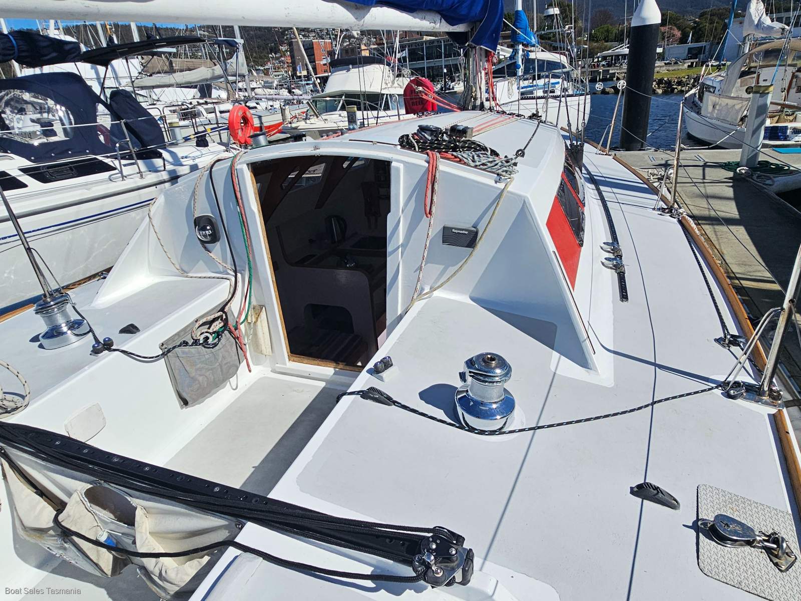 Kaufman 33 Club Racer Cruiser