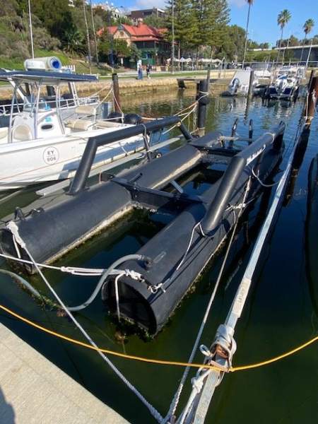 CUSTOM FLOATS CATAMARAN FLOATING BOAT LIFT
