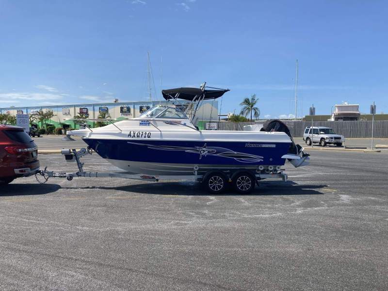 Haines Hunter 595 Offshore renowned deep V offshore sea boat