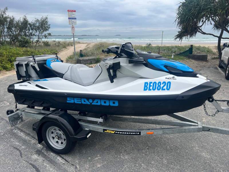 Sea-Doo Fish Pro Scout 130 On trailer