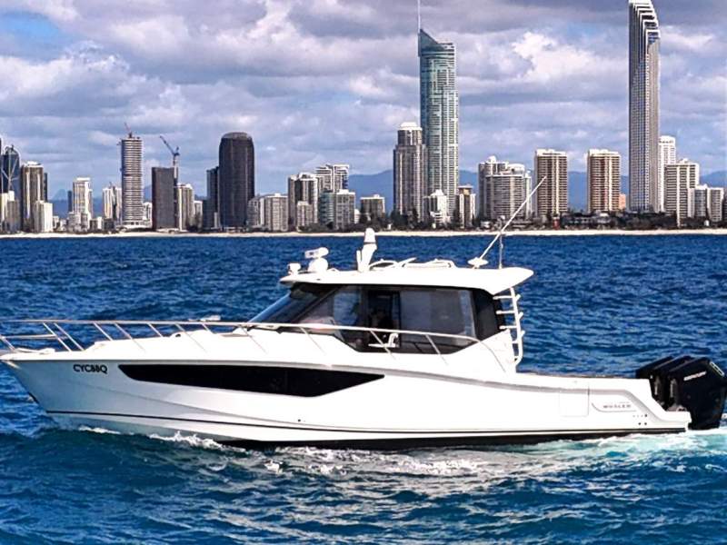Boston Whaler 405 Conquest