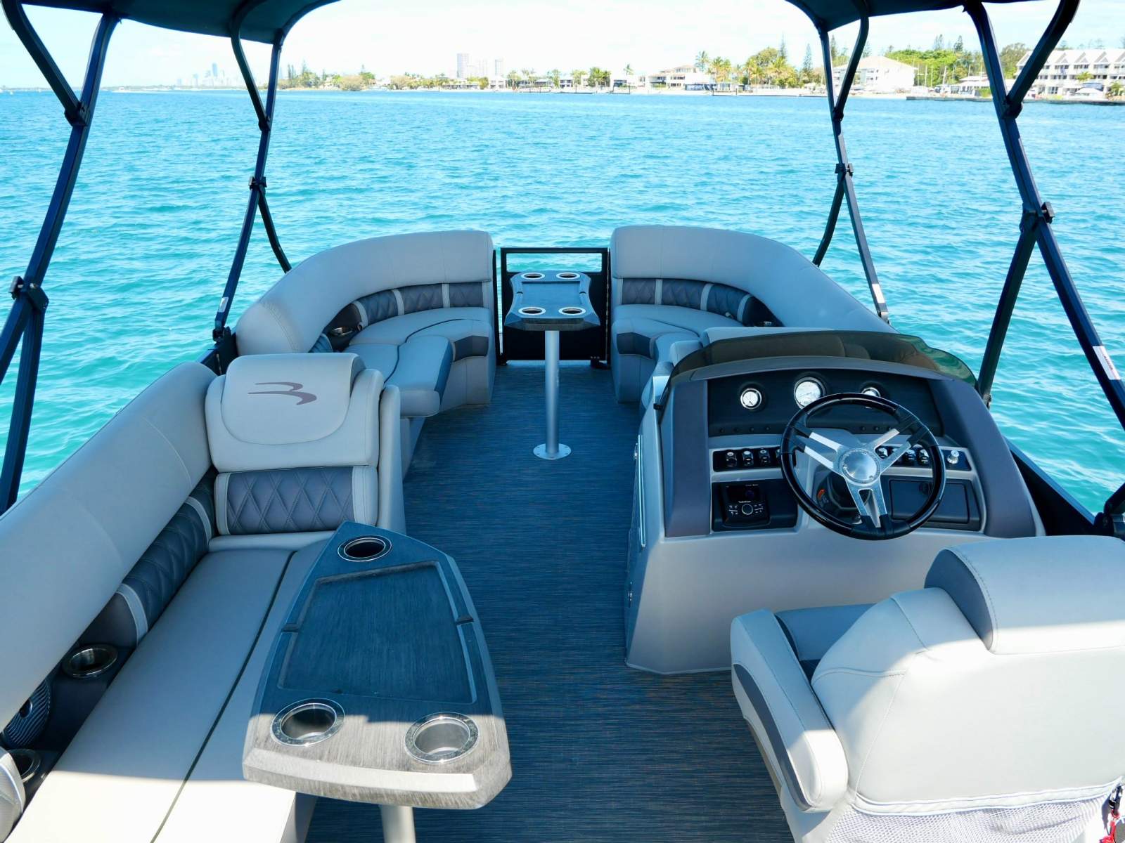 Bennington Pontoon Boat 23 LX