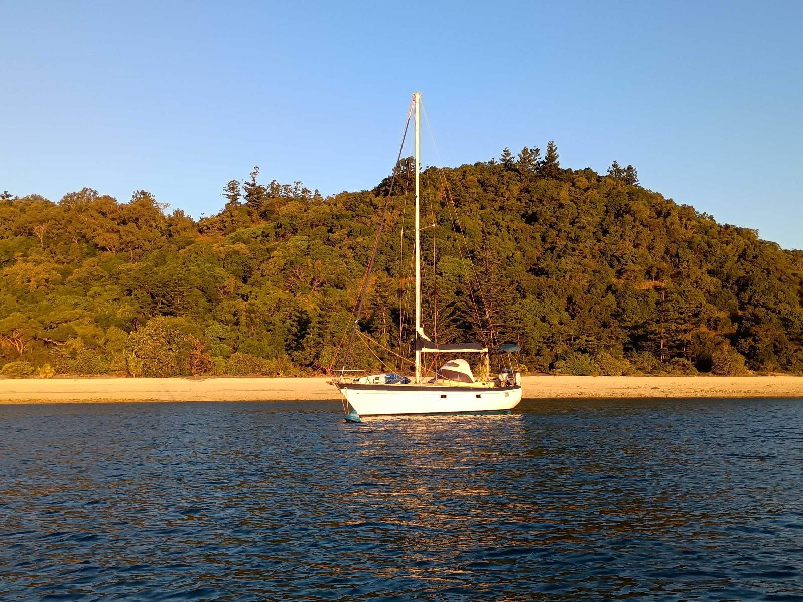 Nantucket 33 Islander
