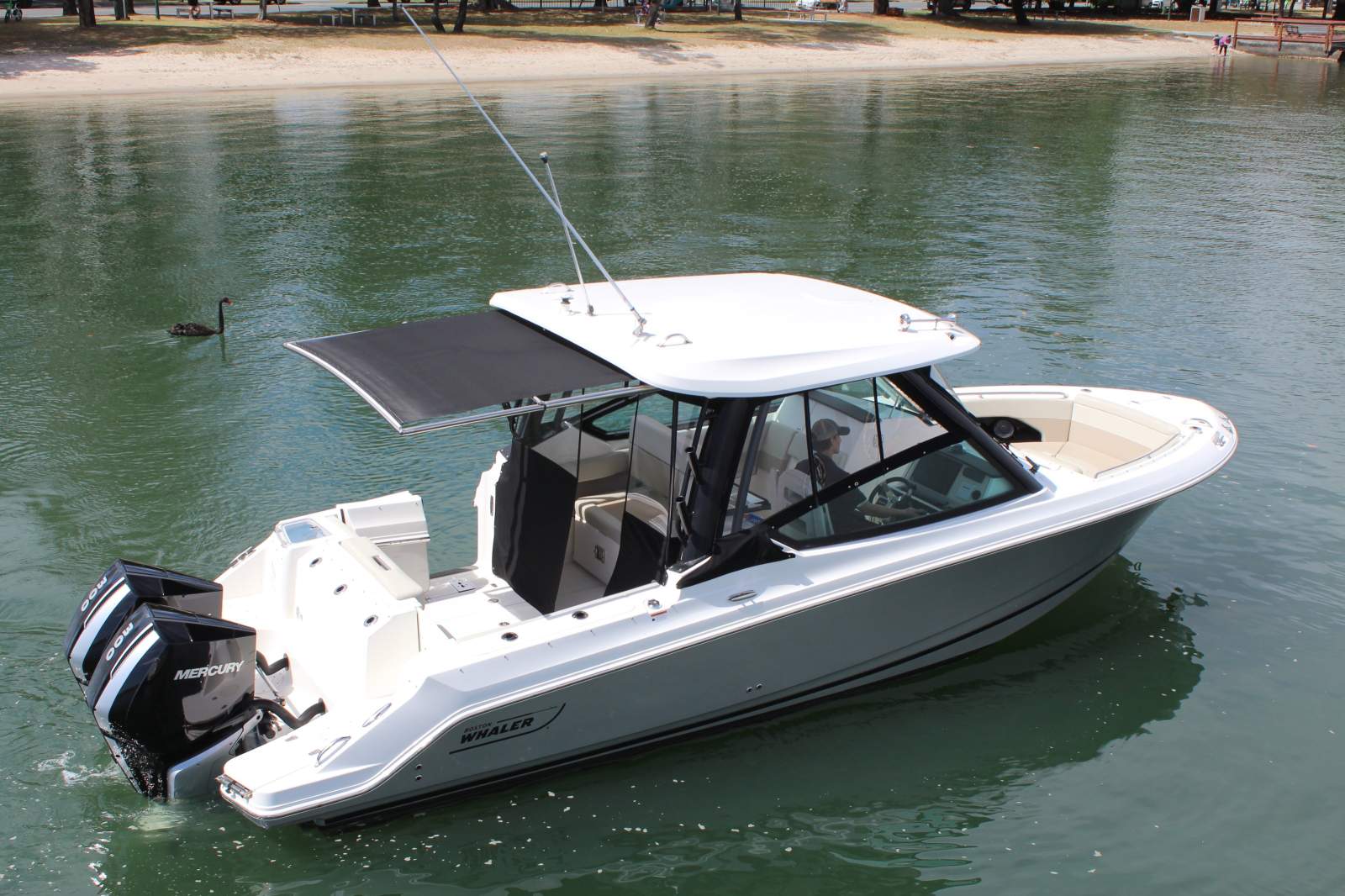 Boston Whaler 280 Vantage Dual Console Bowrider