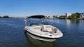 Sea Ray 220 Sundeck
